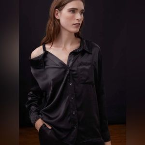 MONROW Silky Off Shoulder Blouse in Bronze Size Small